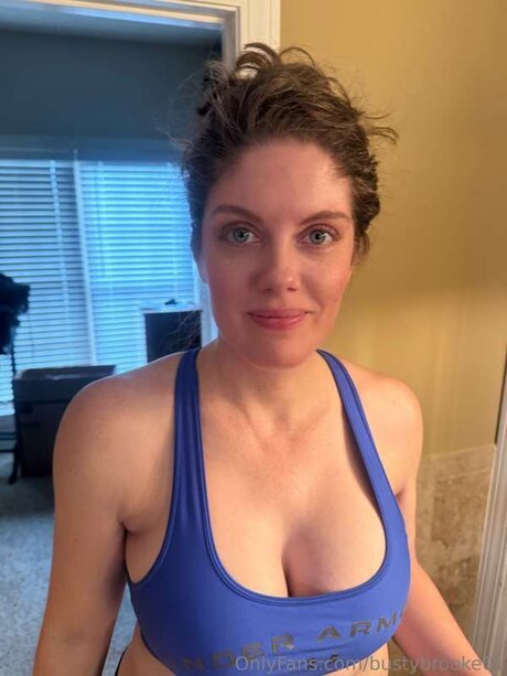 Bustybrooke01 nudes star images