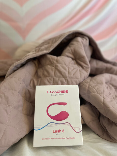 Valentinestoyoufree star nude pics