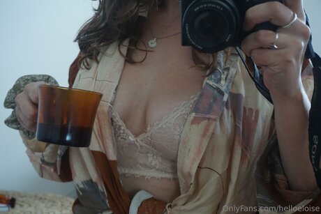 Helloeloise pornstar hot photo
