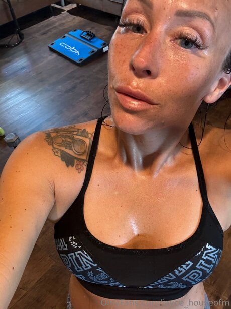 big tits cowgirl onlyfans hot nude images