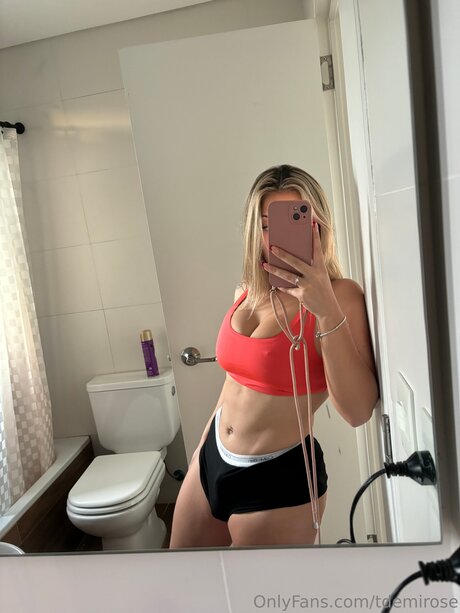 Tdemirose pornstar nice picture