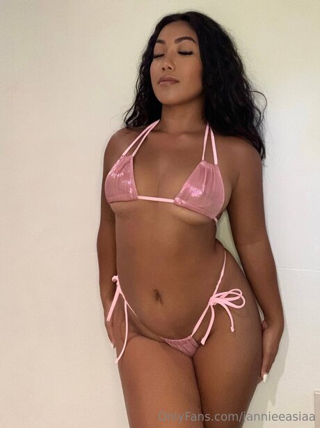 Jannieeasiaa top actress photo