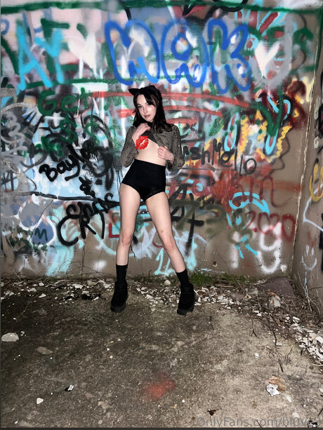 Bl0ve3 high quality star archive