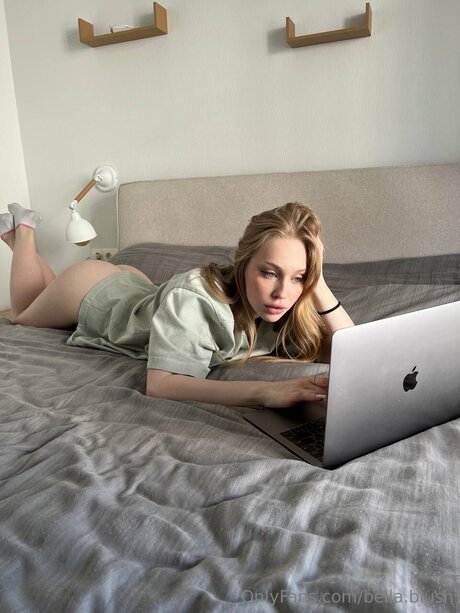 Bellabllush top model images