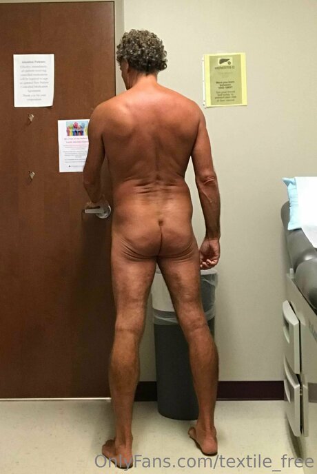 midget nude onlyfans sexy nude photos