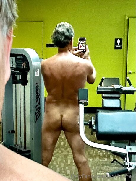 bodybuilder nude onlyfans sexy nude picture