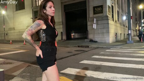 Amydayfree art actress picture