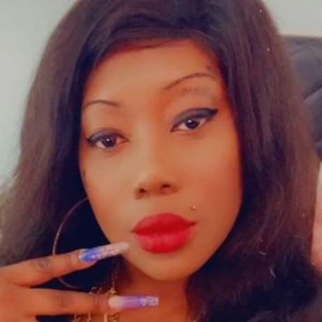 Cherrykuchixx pretty model pic