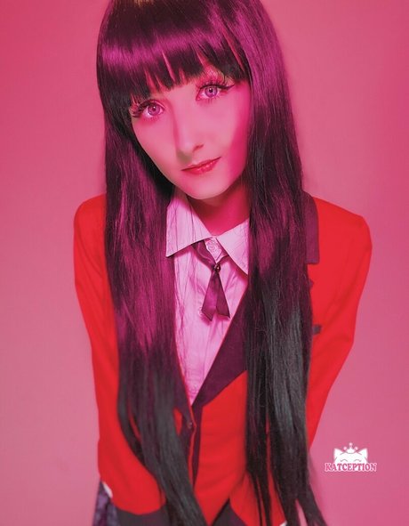 Katception model perfect photo