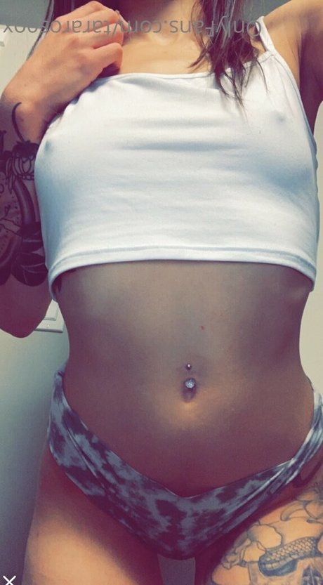 Tara Rose_ top model image