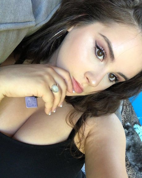 Miranda Douty pornstar nice gallery