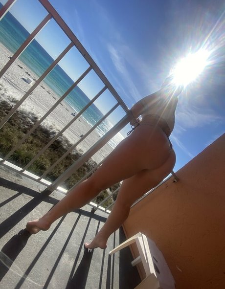 cakedupbrat pornstar perfect pics