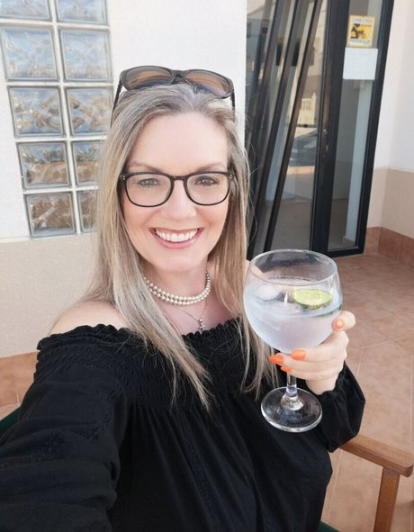 college student onlyfans exclusive pics