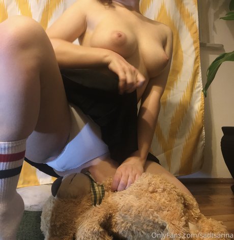 Sadtsarina art model picture