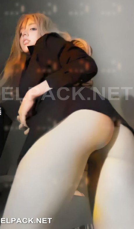 Brigitte Grey Quick model image