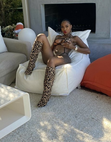 Shay brown star exclusive images