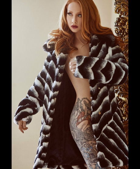 freyjarae model naked photos