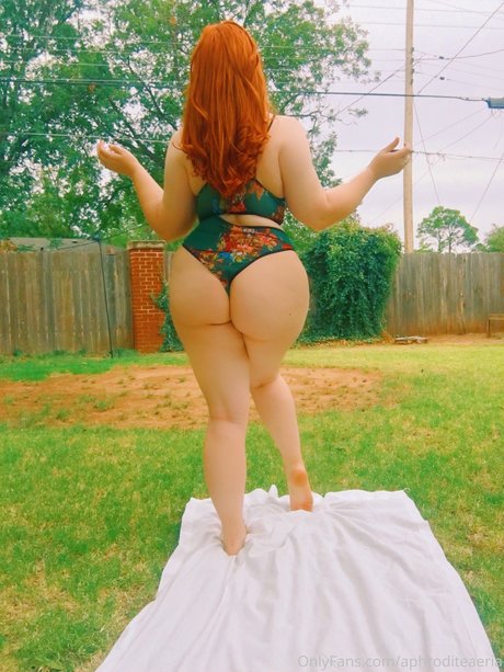 ebony pussy onlyfans pornographic photos