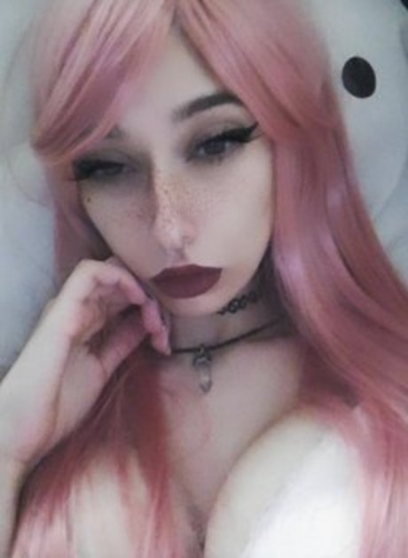 Meduwu sexy pornstar image