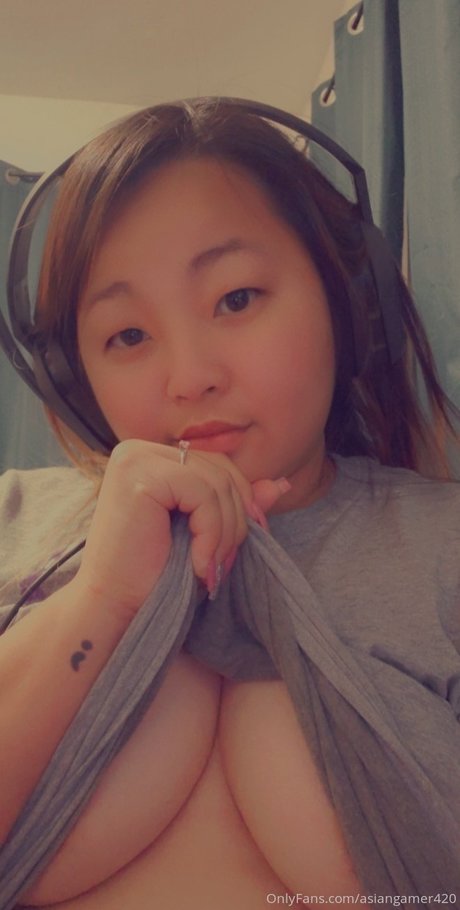 Creamy Asian Fantasy naked star images