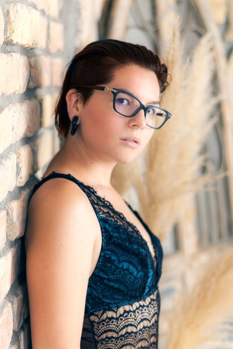 Lotti N pornstar nude img