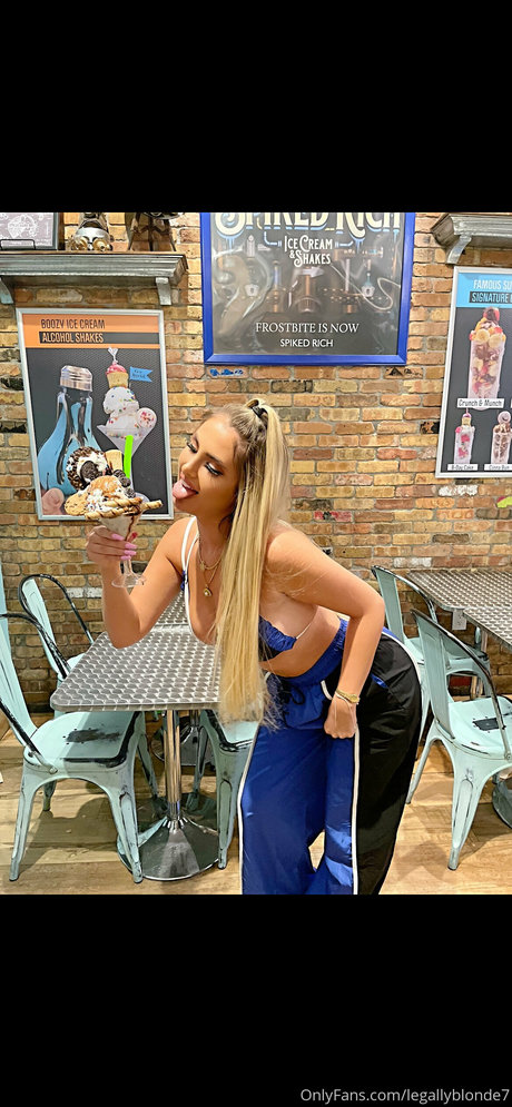 Legally Blonde erotic actress images