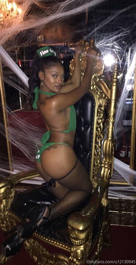 She go pornographic actress photo