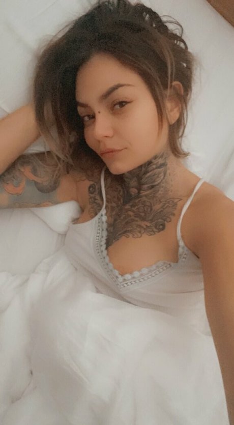 Nikky French pornstar pretty image