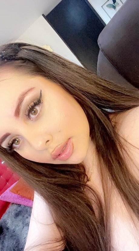 Alisoncraft pornographic model pic