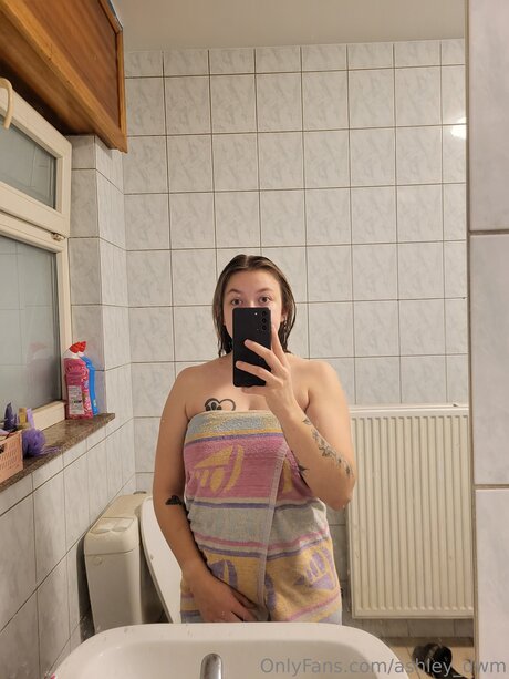 Ashley Dwm star pornographic pictures