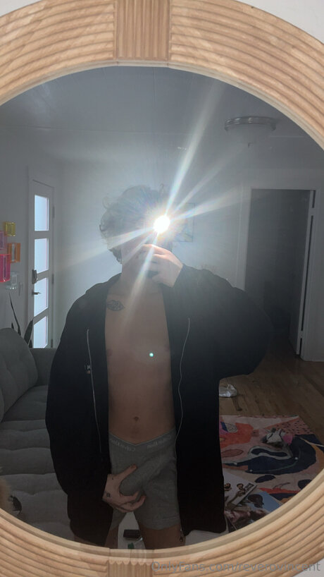 Reverovincent nudes actress images