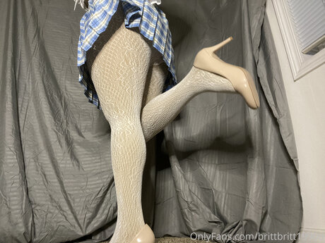 Brittbritt1990d nude model photo