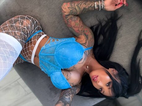 Kiaramoontv star naked picture