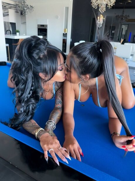 Kiaramoontv Profile pic