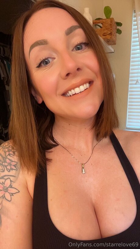 Starrelove69 pornstar pretty archive