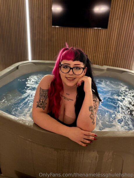 Thenamelessghulehshop sexy pornstar pics