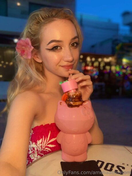 Ameliaablossom star porn archive