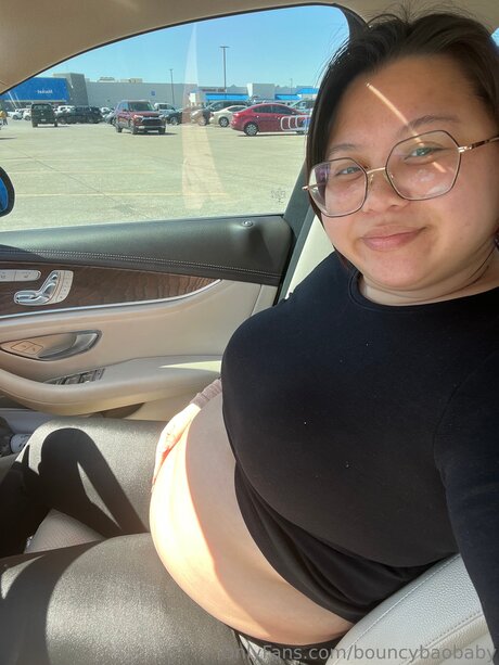 Bouncybaobaby model perfect pic