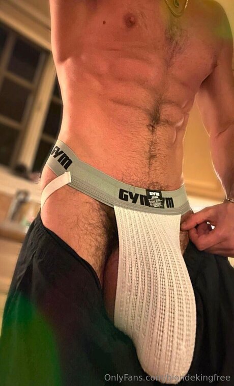 Blondekingfree star free photos