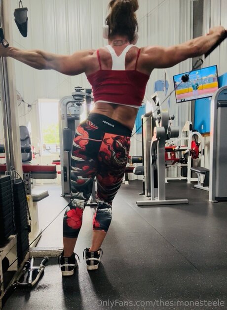 Thesimonesteele naked model galleries