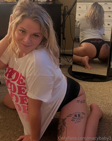 Macybaby1 pornstar exclusive pic