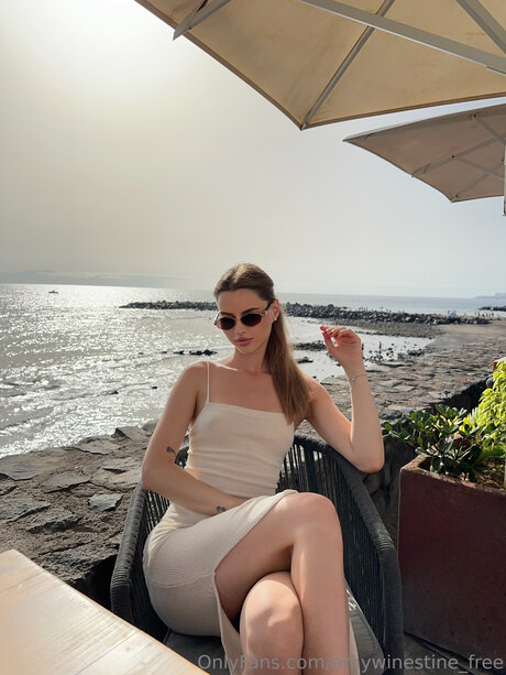 Amywinestine pornstar art pics