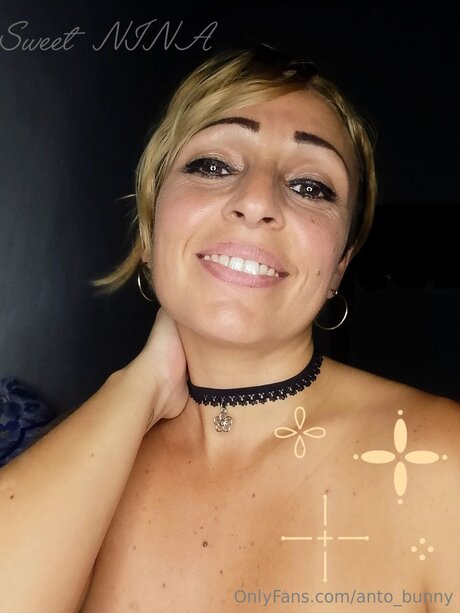 Anto Bunny top model pictures