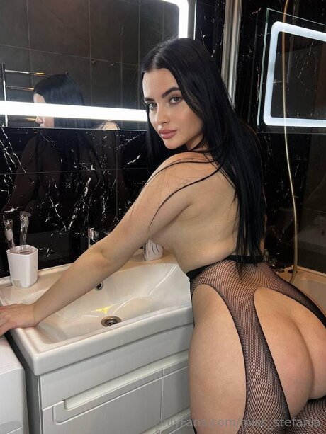 Miss Stefania star exclusive galleries