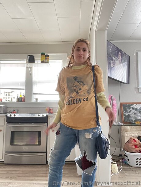 Katrynamaxxofficial nudes star galleries