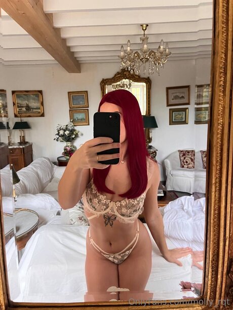 Molly Rqt naked actress galleries