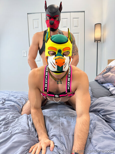 Zanderwoodz pornstar gallery