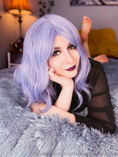 Mothqueenmythos star naked pics