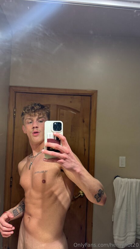 Henryhot20 porn star pictures