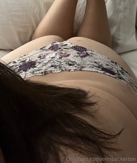 Erinbeckerton model erotic galleries